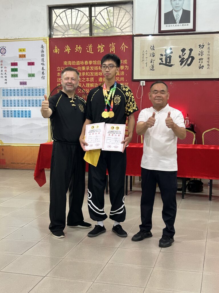 Weng Chun Prüfungen