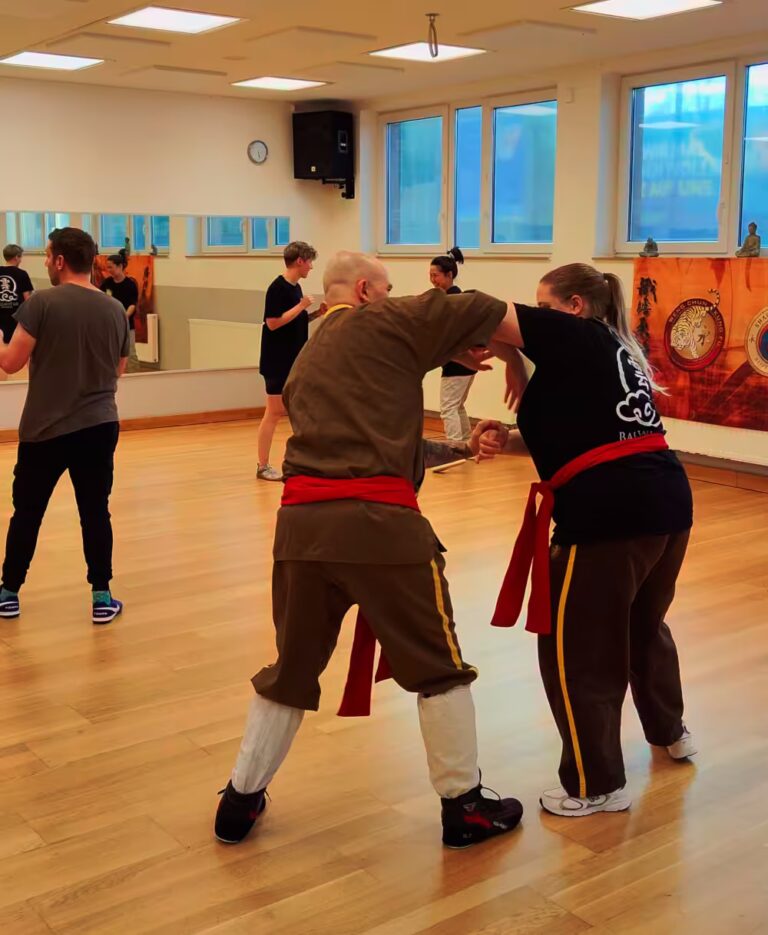 Eine Gruppe die Weng Chun Kung Fu in Hannover trainiert